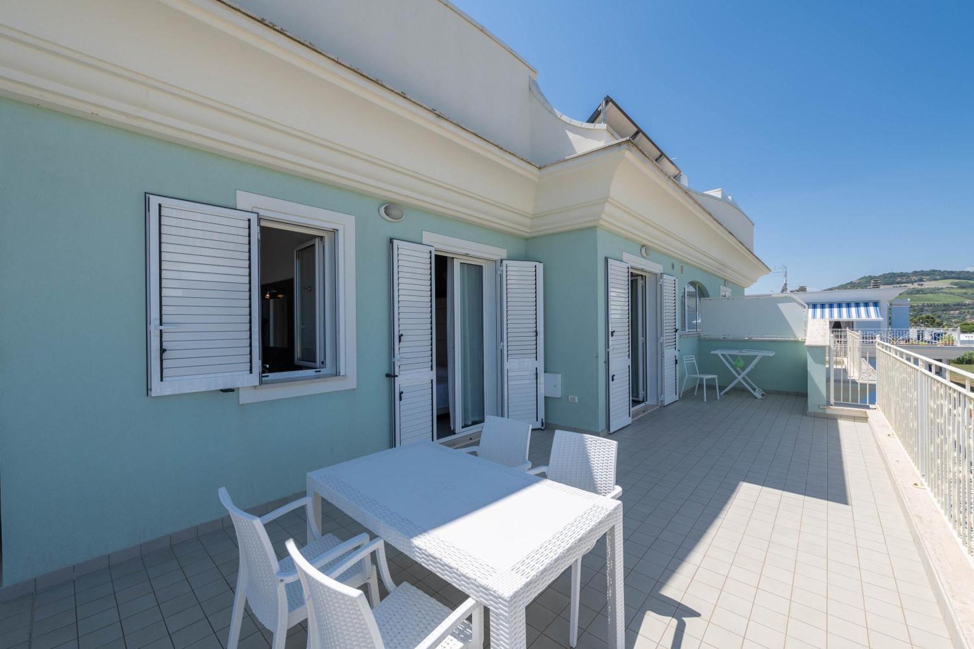 Ferienwohnung Altomare - Vibra Villa Rosa Di Martinsicuro Exterior foto